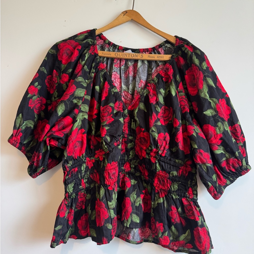 Old Navy Black and Red Floral Blouse